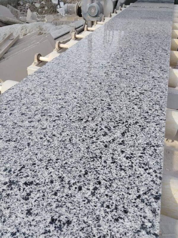 New Halayab Granite - Image 7