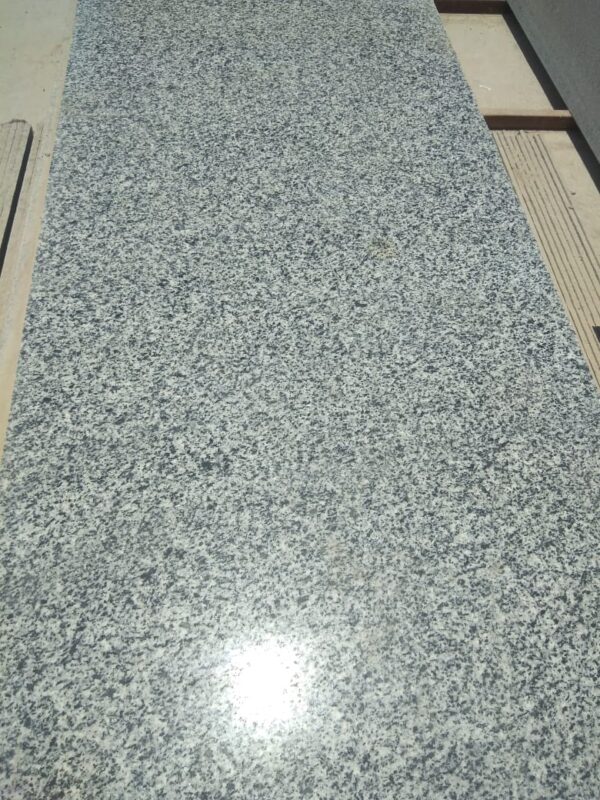 New Halayab Granite - Image 6